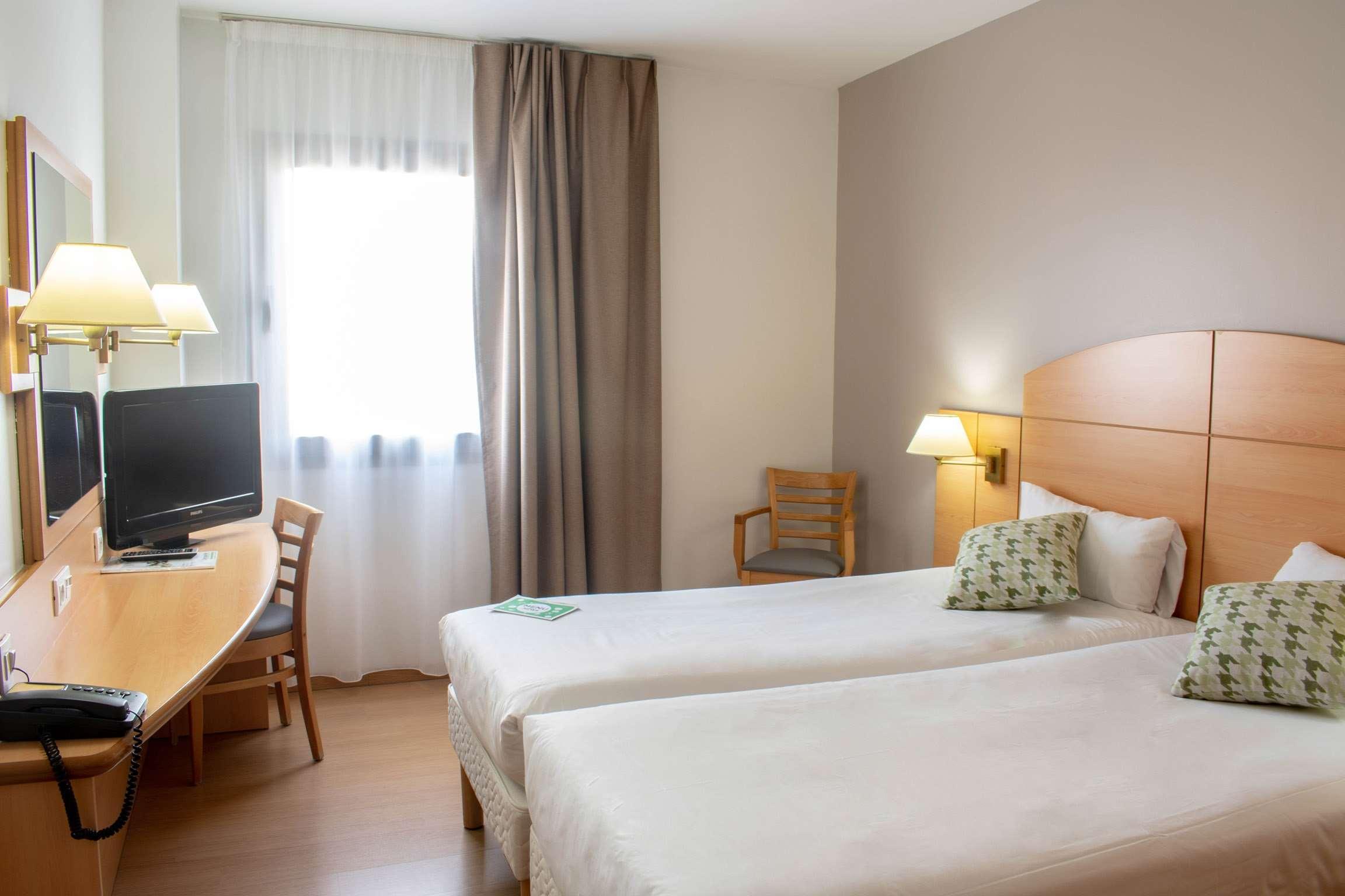 Travelodge Madrid Alcalá de Henares Exterior foto