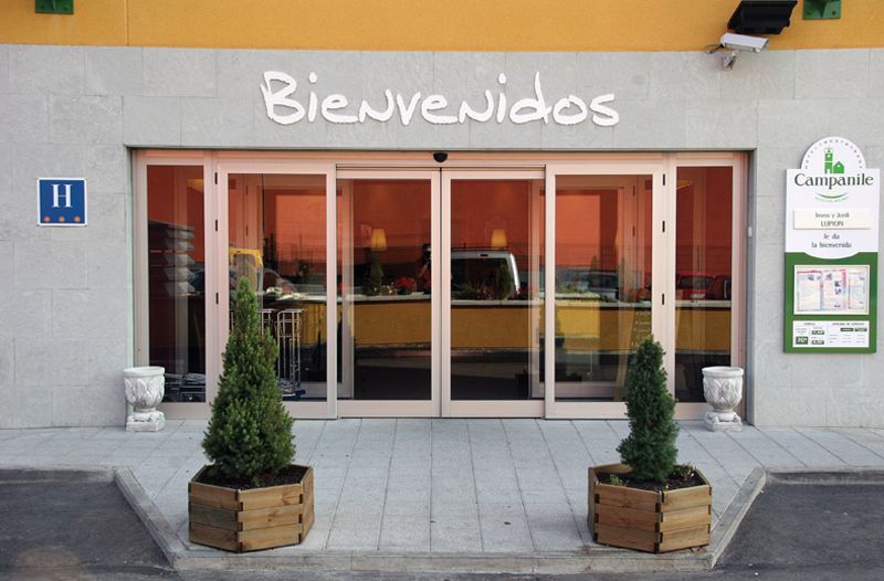 Travelodge Madrid Alcalá de Henares Exterior foto