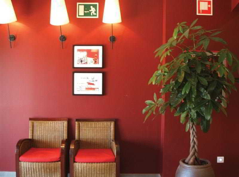 Travelodge Madrid Alcalá de Henares Exterior foto
